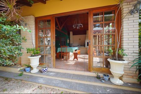 Casa para alugar com 340m², 6 quartos e 5 vagasEspaço Gourmet