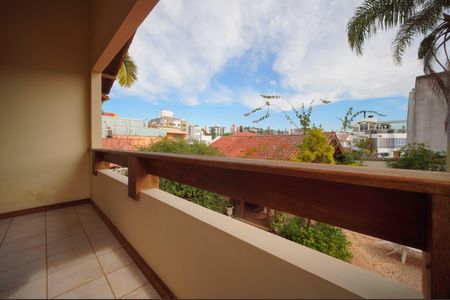 Casa para alugar com 340m², 6 quartos e 5 vagasVaranda da Suíte 2