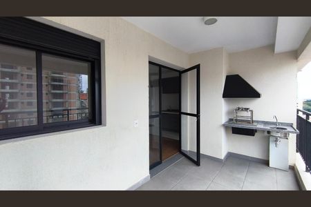 Apartamento para alugar com 67m², 2 quartos e 1 vaga Apartamento para alugar com 67m², 2 quartos e 1 vagaVaranda