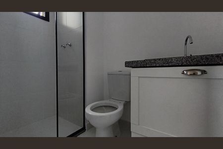 Apartamento para alugar com 67m², 2 quartos e 1 vaga Apartamento para alugar com 67m², 2 quartos e 1 vagaBanheiro da Suíte