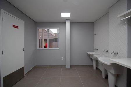 Apartamento à venda com 28m², 2 quartos e sem vaga Apartamento à venda com 28m², 2 quartos e sem vagaLavanderia