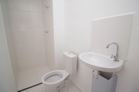 Apartamento à venda com 28m², 2 quartos e sem vaga Apartamento à venda com 28m², 2 quartos e sem vagaBanheiro