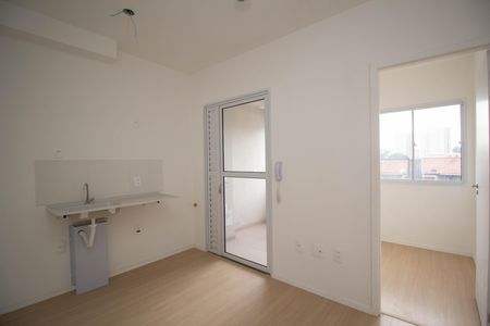Sala/Cozinha de apartamento à venda com 2 quartos, 28m² em Jardim Jaragua (sao Domingos), São Paulo