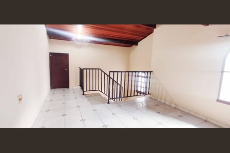 Foto 18 de casa à venda com 3 quartos, 180m² em Vila Scarpelli, Santo André
