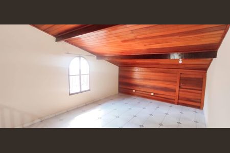 Foto 01 de casa à venda com 3 quartos, 180m² em Vila Scarpelli, Santo André