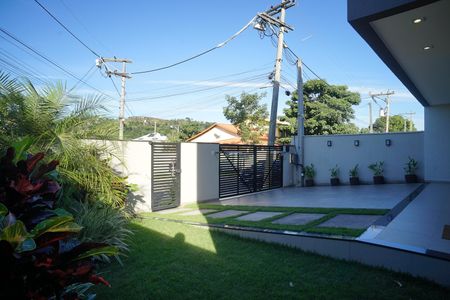 Casa de condomínio para alugar com 287m², 4 quartos e 2 vagasÁrea externa