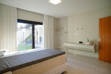 Casa de condomínio para alugar com 287m², 4 quartos e 2 vagasQuarto 1