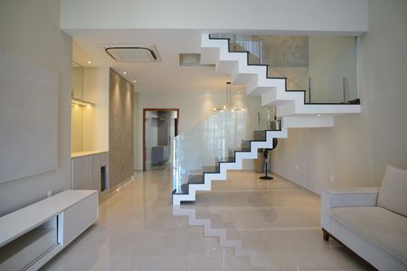 Casa de condomínio para alugar com 287m², 4 quartos e 2 vagasSala