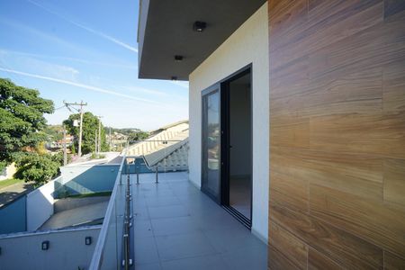 Casa de condomínio para alugar com 287m², 4 quartos e 2 vagasVaranda do Quarto 4
