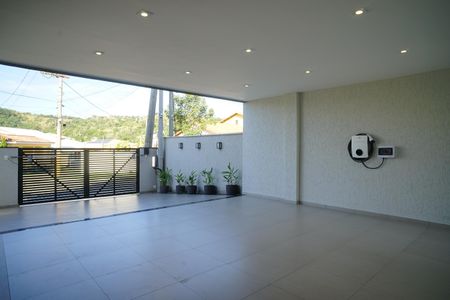Casa de condomínio para alugar com 287m², 4 quartos e 2 vagasGaragem
