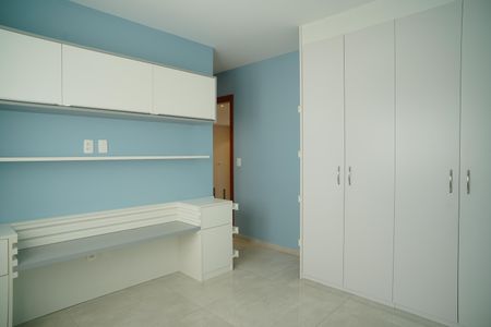 Casa de condomínio para alugar com 287m², 4 quartos e 2 vagasQuarto 3