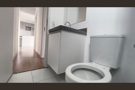 Apartamento para alugar com 72m², 3 quartos e 1 vaga Apartamento para alugar com 72m², 3 quartos e 1 vagaBanheiro