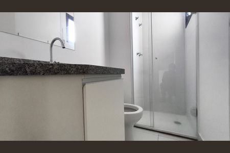 Apartamento para alugar com 72m², 3 quartos e 1 vaga Apartamento para alugar com 72m², 3 quartos e 1 vagaBanheiro