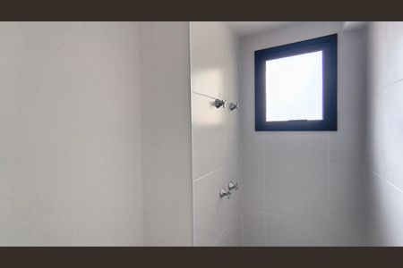 Apartamento para alugar com 67m², 2 quartos e 1 vaga Apartamento para alugar com 67m², 2 quartos e 1 vagaBanheiro da Suíte