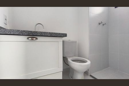 Apartamento para alugar com 67m², 2 quartos e 1 vaga Apartamento para alugar com 67m², 2 quartos e 1 vagaBanheiro da Suíte