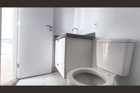 Apartamento para alugar com 67m², 2 quartos e 1 vaga Apartamento para alugar com 67m², 2 quartos e 1 vagaBanheiro