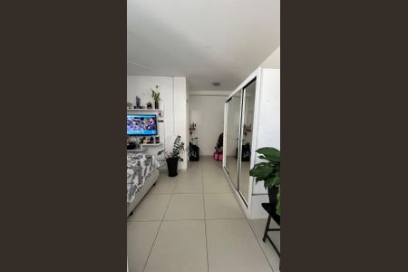 Apartamento à venda com 35m², 1 quarto e 1 vaga Apartamento à venda com 35m², 1 quarto e 1 vagaSala