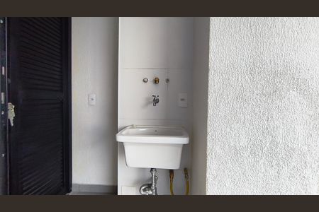 Área de Serviço e Varanda de apartamento para alugar com 3 quartos, 73m² em Ipiranga, São Paulo