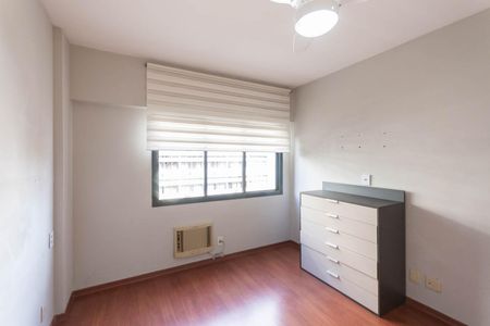 Apartamento à venda com 109m², 3 quartos e 1 vagaSuíte