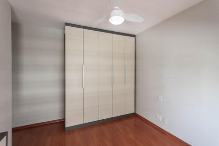 Apartamento à venda com 109m², 3 quartos e 1 vagaSuíte