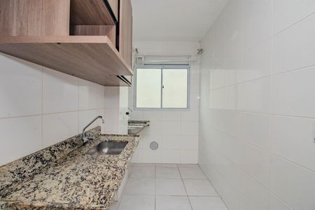Cozinha e Área de Serviço de apartamento para alugar com 2 quartos, 41m² em Santa Fe, Porto Alegre