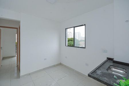 Sala/Cozinha de apartamento à venda com 1 quarto, 24m² em Vila Gea, São Paulo
