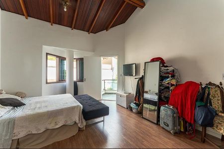 Casa de condomínio à venda com 305m², 4 quartos e 7 vagasFoto 45