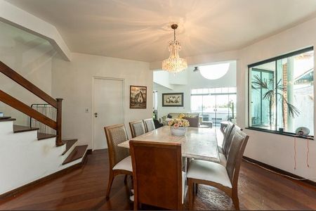 Casa de condomínio à venda com 305m², 4 quartos e 7 vagasFoto 53