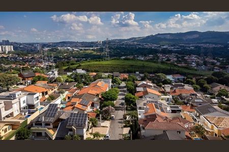 Casa de condomínio à venda com 305m², 4 quartos e 7 vagasFoto 06