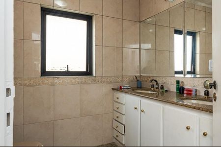 Casa de condomínio à venda com 305m², 4 quartos e 7 vagasFoto 30