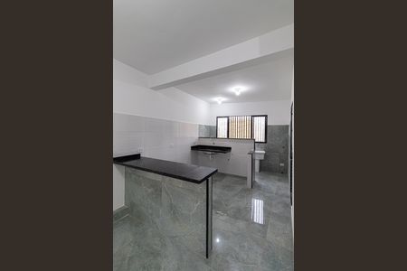 Casa para alugar com 48m², 1 quarto e sem vagaCozinha e Área de Serviço