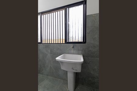 Casa para alugar com 48m², 1 quarto e sem vagaCozinha e Área de Serviço
