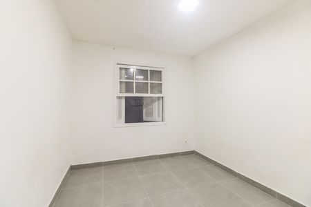 Quarto 2 de casa para alugar com 2 quartos, 60m² em Vila Moreira, São Paulo