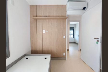 Apartamento à venda com 81m², 3 quartos e 1 vagaQuarto 2