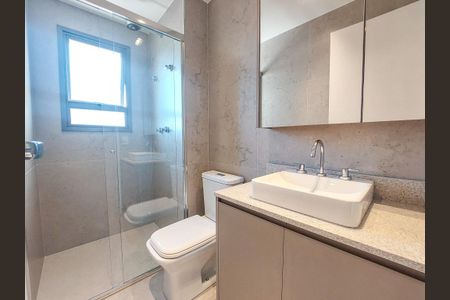 Banheiro da Suíte de apartamento para alugar com 3 quartos, 81m² em Brooklin, São Paulo