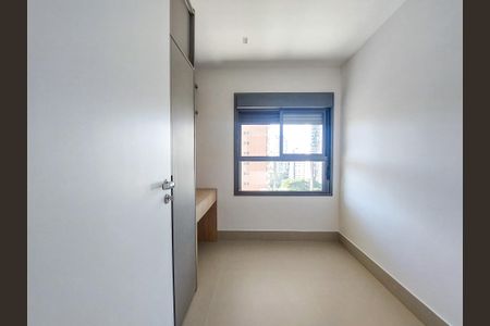 Apartamento à venda com 81m², 3 quartos e 1 vagaQuarto 1