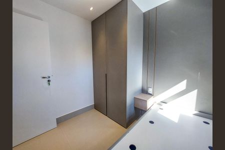 Apartamento à venda com 81m², 3 quartos e 1 vagaQuarto 2