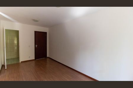 Apartamento à venda com 66m², 2 quartos e 1 vaga Apartamento à venda com 66m², 2 quartos e 1 vagaSala