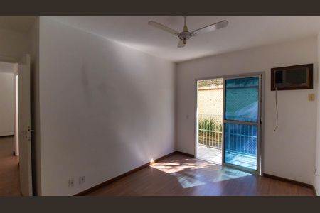 Apartamento à venda com 66m², 2 quartos e 1 vaga Apartamento à venda com 66m², 2 quartos e 1 vaga Suíte
