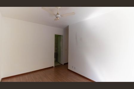 Apartamento à venda com 66m², 2 quartos e 1 vaga Apartamento à venda com 66m², 2 quartos e 1 vagaSuíte