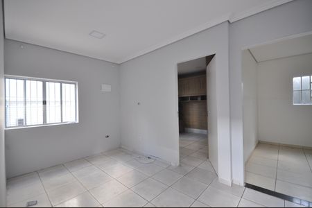 Sala de casa para alugar com 2 quartos, 70m² em Jardim Modelo, São Paulo