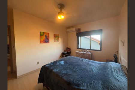 Casa à venda com 136m², 3 quartos e 2 vagas