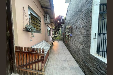 Casa à venda com 136m², 3 quartos e 2 vagas