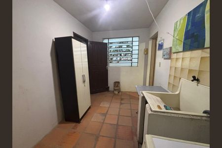 Casa à venda com 136m², 3 quartos e 2 vagas