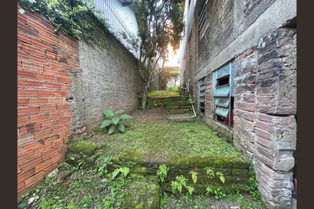 Casa à venda com 136m², 3 quartos e 2 vagas
