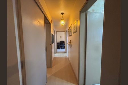 Casa à venda com 136m², 3 quartos e 2 vagas