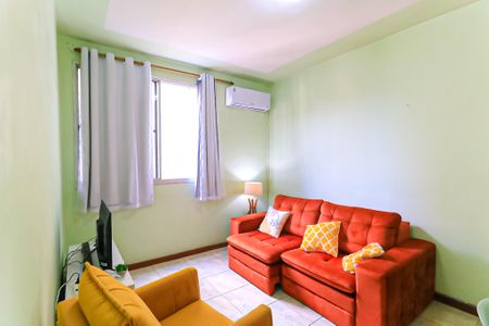 Apartamento à venda com 60m², 2 quartos e 1 vaga Apartamento à venda com 60m², 2 quartos e 1 vagaDetalhe Sala