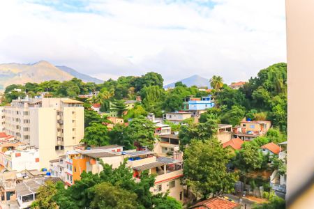 Apartamento à venda com 60m², 2 quartos e 1 vaga Apartamento à venda com 60m², 2 quartos e 1 vagaQuarto 2 vista