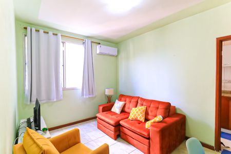 Sala de apartamento à venda com 2 quartos, 60m² em Todos Os Santos, Rio de Janeiro