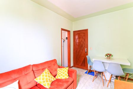 Sala de apartamento à venda com 2 quartos, 60m² em Todos Os Santos, Rio de Janeiro